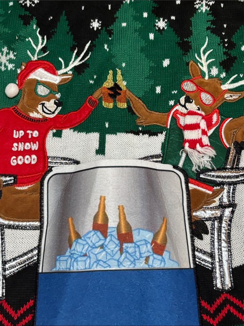 Men's XL Christmas Ugly Green & Red Holiday Reindeer Sweater - Picture 5 of 11